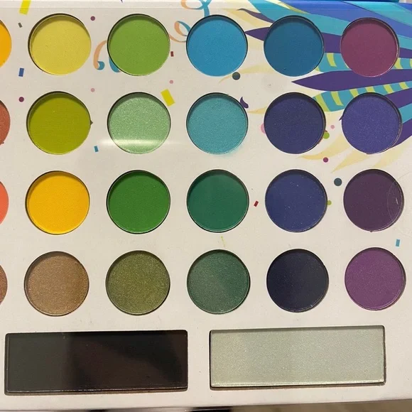 Color palette - Picture 2 of 6